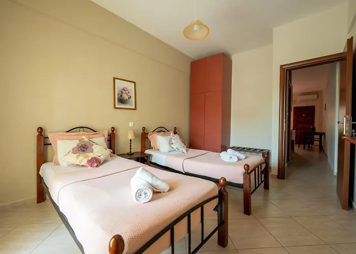 Δωμάτια σε οικογενειακή κατοικία Effie